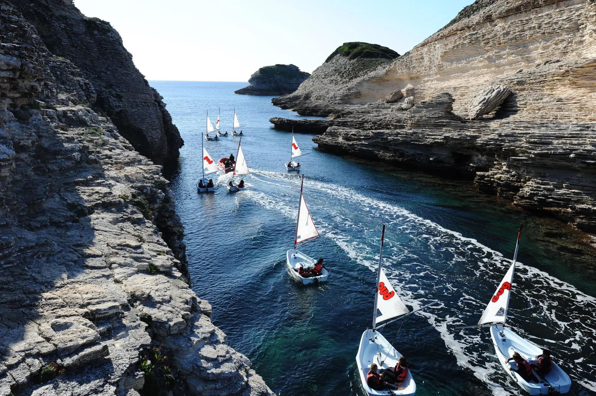 Club de voile à l'année à Bonifacio